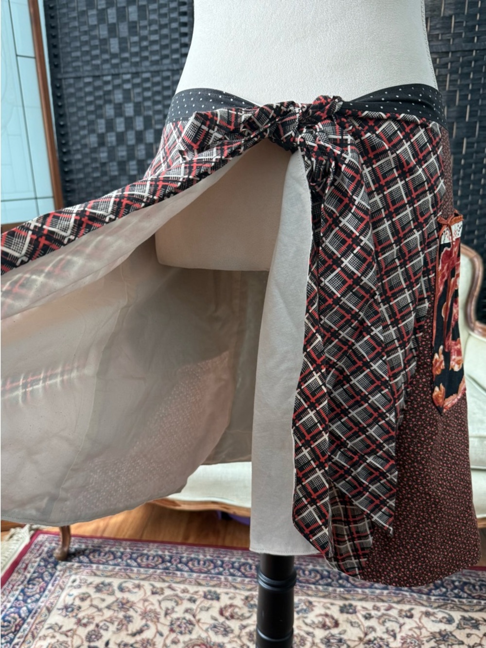 🥓 Bacon Handmade Patchwork Apron Skirt Pockets Tie-On Lined Retro Kitchencore 🥓 - Picture 8 of 8
